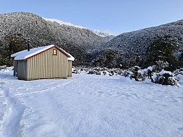 Tramp Hurunui River from Hurunui #3 Hut to Camerons Hut and beyond return