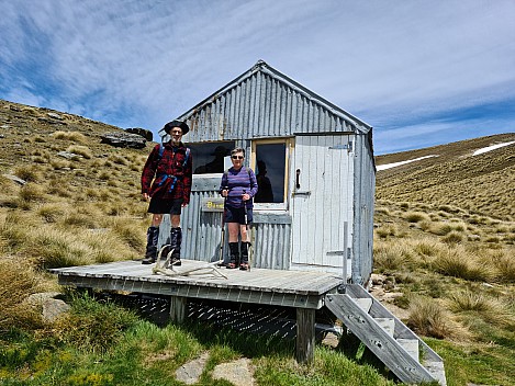 Susie and Brian bagging Boundary Hut
Photographer;&nbsp;Simon
2022-12-29&nbsp;13.42.33;&nbsp;Metadata time: '2022 Dec 29 13:42'
Original size:&nbsp;9,248 x 6,936; 22,226 kB
Filename: 2022-12-29 13.42.33 S20+ Simon - Susie and Brian bagging Boundary Hut.jpeg