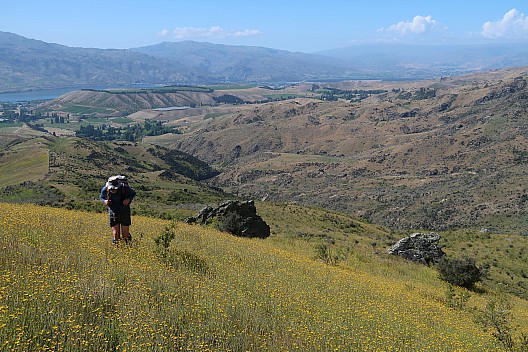 Simon heading up the Lowburn face, Low Burn to the right
Photographer;&nbsp;Brian
2023-01-02&nbsp;10.30.03;&nbsp;Metadata time: '2023 Jan 02 10:30'
Original size:&nbsp;5,472 x 3,648; 11,482 kB
Filename: 2023-01-02 10.30.03 IMG_0719 Brian - Simon heading up the Lowburn face, Low Burn to the right.jpeg