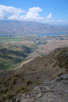 Simon ascending spur between Stratford Creek and Low Burn
Photographer;&nbsp;Brian
2023-01-02&nbsp;12.44.23;&nbsp;Metadata time: '2023 Jan 02 12:44'
Original size:&nbsp;3,648 x 5,472; 7,995 kB
Filename: 2023-01-02 12.44.23 IMG_0722 Brian - Simon ascending spur between Stratford Creek and Low Burn.jpeg