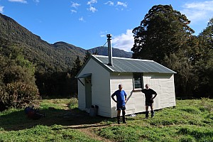 Moeraki River to Middle Head hut