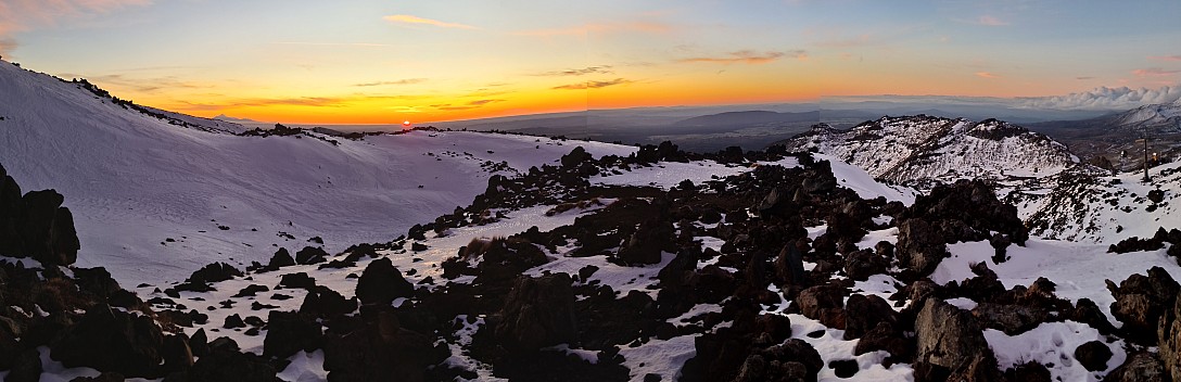 Sunset from Tararua Lodge
Photographer;&nbsp;Adrian
2023-08-05&nbsp;17.37.32;&nbsp;Metadata time: '2023 Aug 05 17:37'
Original size:&nbsp;22,428 x 7,255; 14,141 kB;&nbsp;stitch
Filename: 2023-08-05 17.37.32 S20+ Adrian - Sunset from Tararua Lodge_stitch.jpg