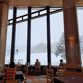 West Wing Dining room at breakfast
Photographer;&nbsp;Jim
2024-03-02&nbsp;08.08.23;&nbsp;Metadata time: '2024 Mar 02 12:08'
Original size:&nbsp;2,992 x 2,992; 2,816 kB
Filename: 2024-03-02 08.08.23 S21FE+ Jim - West Wing Dining room at breakfast.jpeg