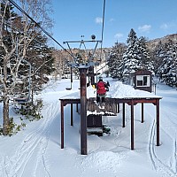 Ski Yokoteyama, Shibutoge, and Kumanoyu 
Adrian arriving at Yokoteyama 5th lift top station
Photo: Jim
2024-03-08 12.45.26; '2024 Mar 08 12:45'
Original size: 2,992 x 2,992; 3,170 kB
2024-03-08 12.45.26 S21FE+ Jim - Adrian arriving at Yokoteyama 5th lift top station.jpeg