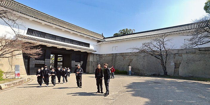 Jim, Adrian, and Kevin outside the Ōsaka Castle Otemon Gate
Photo: Simon
2024-03-15 10.08.51; '2024 Mar 15 14:08'
Original size: 14,429 x 7,215; 20,558 kB; stitch
2024-03-15 10.08.51 S20+ Simon - Jim, Adrian, and Kevin outside the Ōsaka Castle Otemon Gate_stitch.jpg