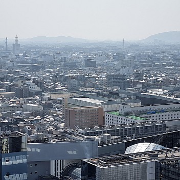 Kyoto from Kyoto Tower
Photographer;&nbsp;Jim
2024-03-16&nbsp;13.12.11;&nbsp;Metadata time: '2024 Mar 16 17:12'
Original size:&nbsp;2,992 x 2,992; 2,697 kB
Filename: 2024-03-16 13.12.11 S21FE+ Jim - Kyoto from Kyoto Tower.jpeg