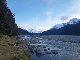 View up the Hopkins River
Photographer;&nbsp;Philip
2024-09-29&nbsp;07.27.36
Original size:&nbsp;1,440 x 1,080; 259 kB
Filename: 2024-09-29 07.27.36 IMG_20240929_072736 Philip - view up the Hopkins River.jpg
