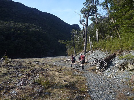 Brian and Simon entering the South Huxley
Photographer;&nbsp;Philip
2024-10-01&nbsp;08.57.17;&nbsp;Metadata time: '2024 Oct 01 08:57'
Original size:&nbsp;4,320 x 3,240; 5,398 kB
Filename: 2024-10-01 08.57.17 P1070604 Philip - Brian and Simon entering the South Huxley.jpeg