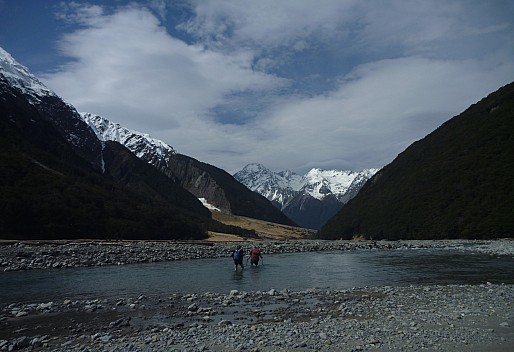 Brian and Simon crossing the Huxley
Photographer;&nbsp;Philip
2024-10-01&nbsp;14.38.35;&nbsp;Metadata time: '2024 Oct 01 14:38'
Original size:&nbsp;4,320 x 2,960; 4,215 kB;&nbsp;cr
Filename: 2024-10-01 14.38.35 P1070621 Philip - Brian and Simon crossing the Huxley_cr.jpg