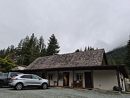 Paradise Village Lodge
Photographer;&nbsp;Simon
2025-03-02&nbsp;07.53.02;&nbsp;Metadata time: '2025 Mar 02 07:53'
Original size:&nbsp;9,248 x 6,936; 14,960 kB
Filename: 2025-03-02 07.53.02 S20+ Simon - Paradise Village Lodge.jpeg