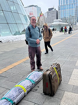 Simon at Sapporo
Photographer;&nbsp;Pauline
2026-01-30&nbsp;13.22.20;&nbsp;Metadata time: '2026 Jan 30 17:22'
Original size:&nbsp;2,538 x 3,384; 6,227 kB;&nbsp;cr
Filename: 2026-01-30 13.22.20 IMG_4428 Pauline - Simon at Sapporo_cr.jpg